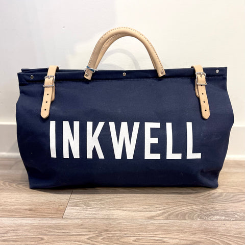 VINEYARD Navy Utility Bag