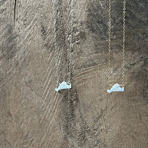 Slip77 White Opal MV Necklace